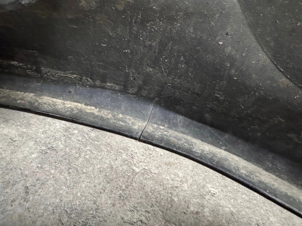 фото №7, Бампер перед toyota camry viii