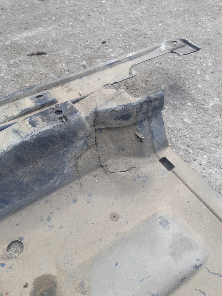 фото №13, Audi q5 8r захист плита підлога підвіска ліва 8r0825207c