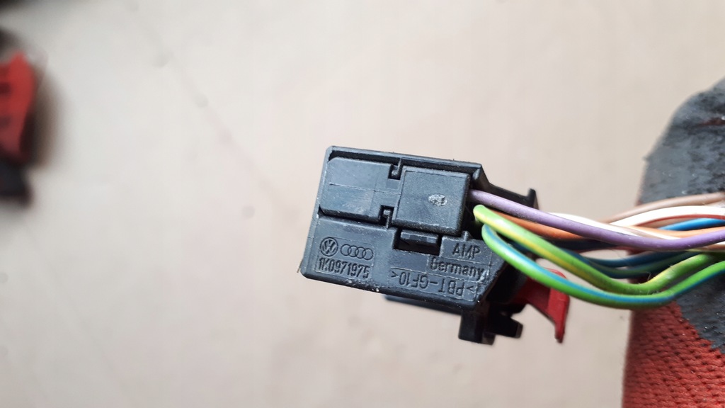 фото №8, S4 b9 a4 8w штекер колодка 1k0971975 s5 8w a5