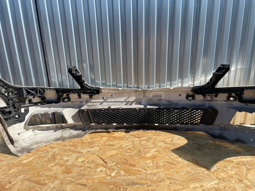 Бампер передний перед mercedes c klasa w204 Киев