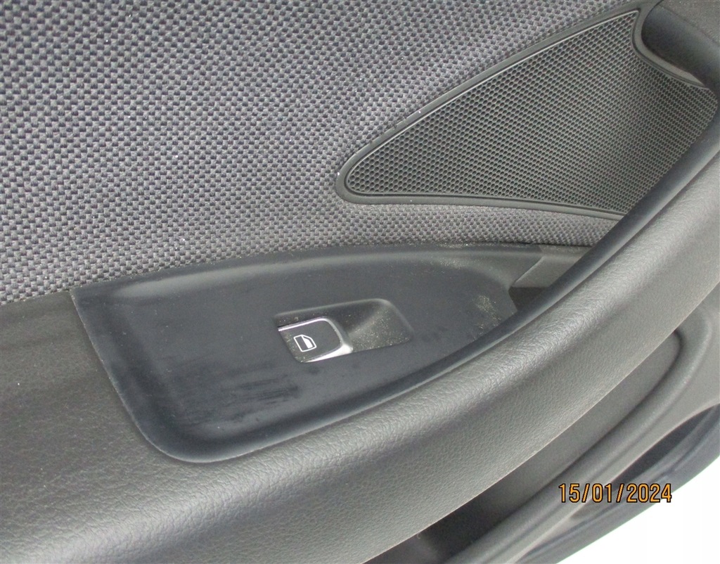 фото №7, Обшивка оббивка двері лівий задня audi a8 d4 4h