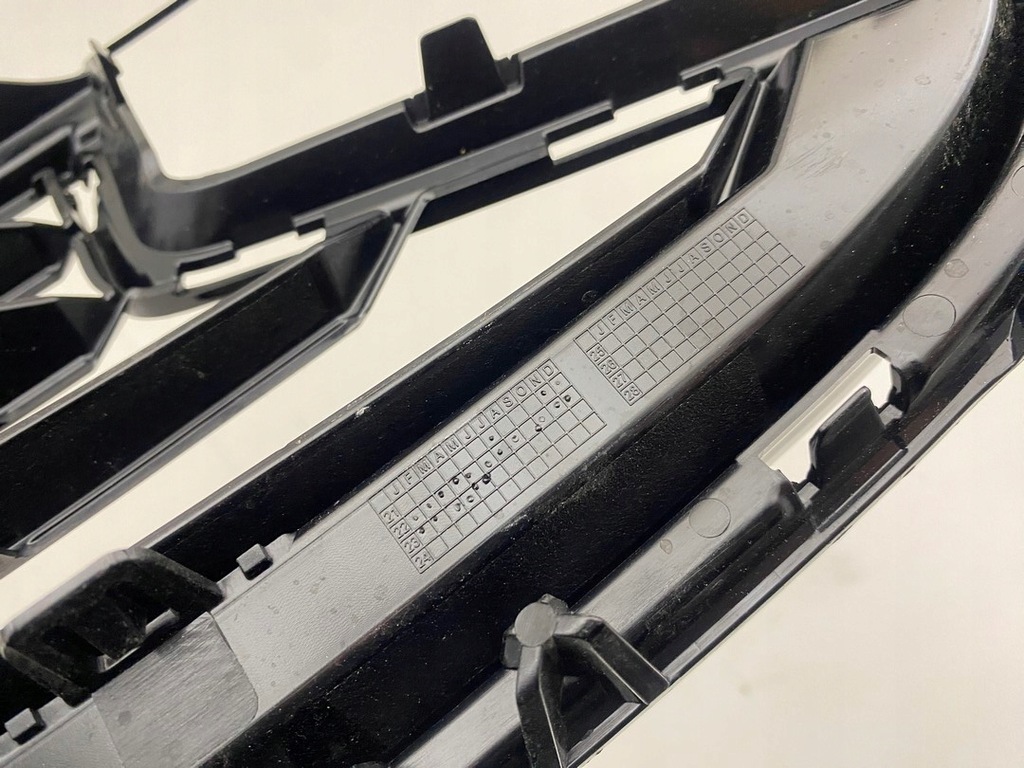 фото №8, Bmw 3 g20 g21 m набір середня решітка бампера перед 22-