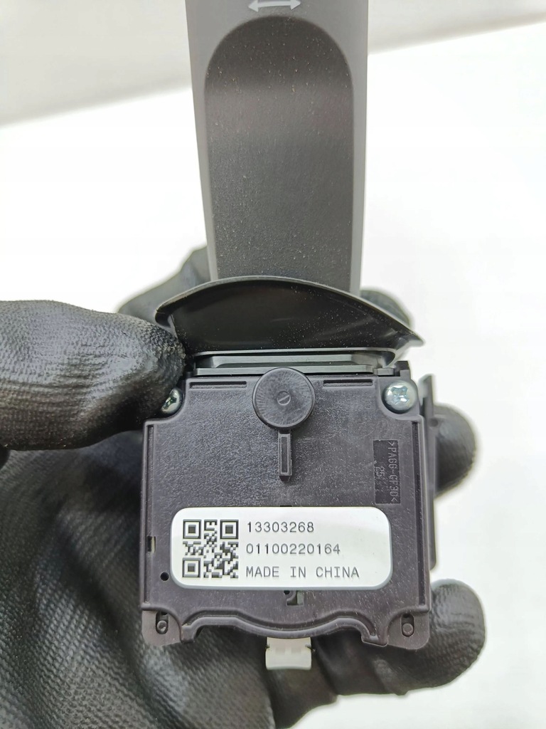 фото №6, Opel astra j 2013 рычаг / переключатель поворотники