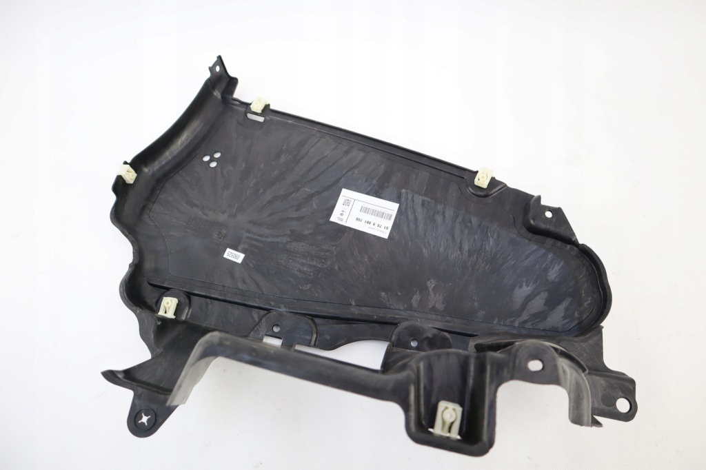 Накладка корпус подвеска задняя правый  bmw 5 g60 51759881708 оригинал дизель Киев