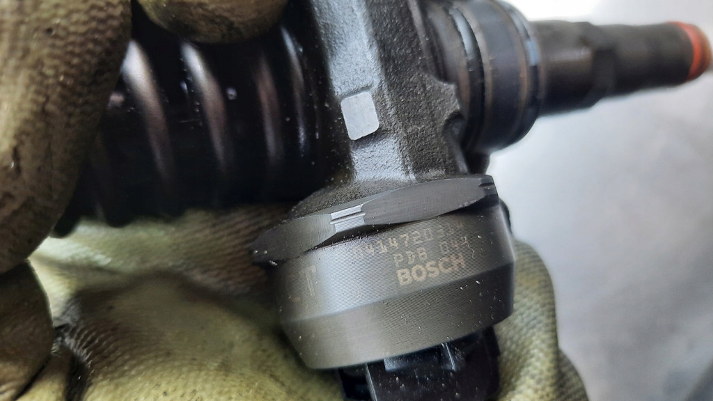 фото №6, Насос-форсунки 038130073bp vw polo 9n 1.4 tdi 3 штуки