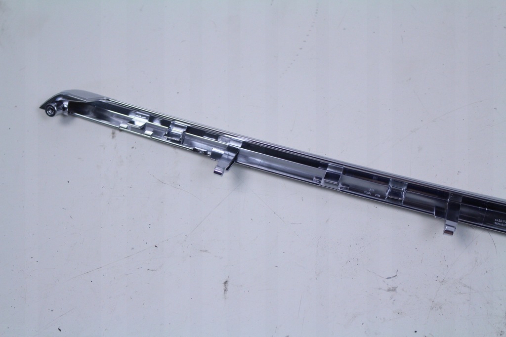 фото №6, Молдинг хром обивка левый задняя audi a6 c8