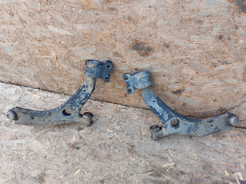 фото №6, Рычаг перед правый левый mazda 3 bk 03-