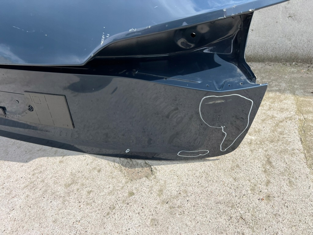 Крышка багажника задний  задняя audi etron 4k 4ke в Украине