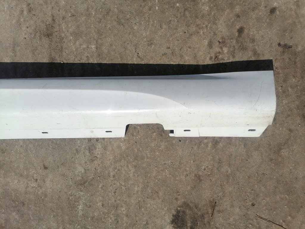 фото №2, Левая молдинг накладка порог порог bmw e84 x1