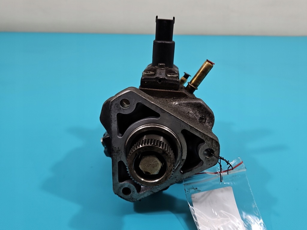 Насос упорскування renault mascott 0281002500 2.8 td Ціна