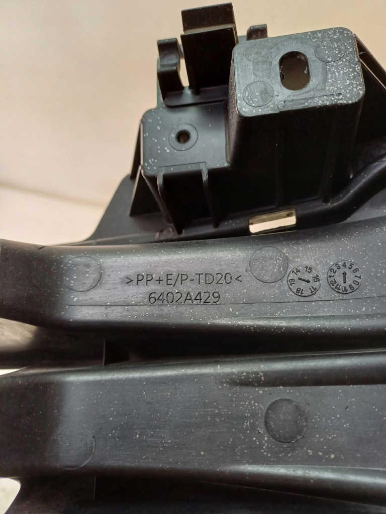 фото №15, Решітка середня бампера перед fiat fullback 15-