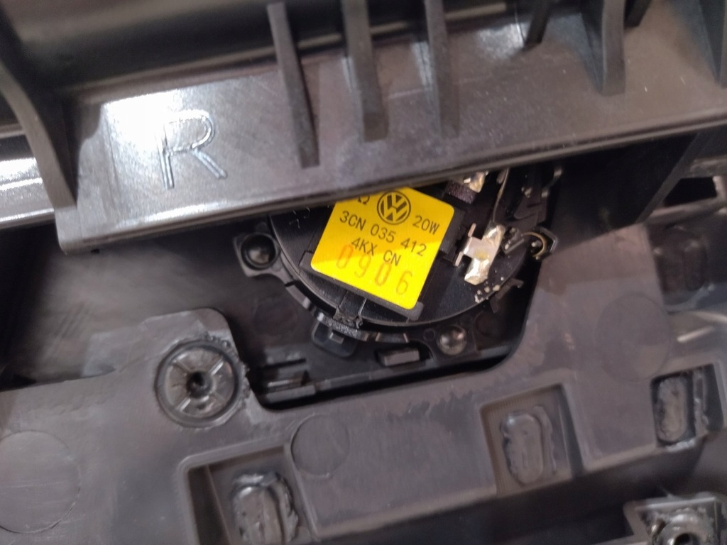 фото №11, 3cn867212 3cn861318 оббивка обшивка двері правий задня шторка vw atlas 2020+