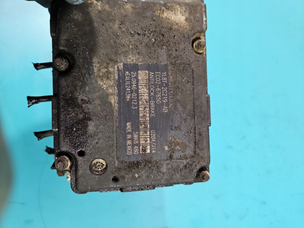 фото №9, Насос abs ford maverick ii 01-07 yl8t-2c219-ab 5wk8480 803143456300