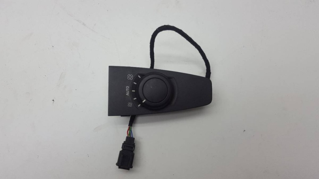 фото №1, Панель обдув задняя citroen c4 picasso i 9659796877