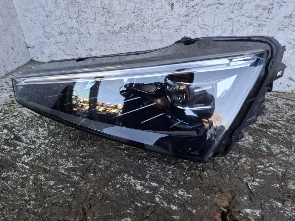 фото №3, Skoda scala 657941015a лампа левая crystal