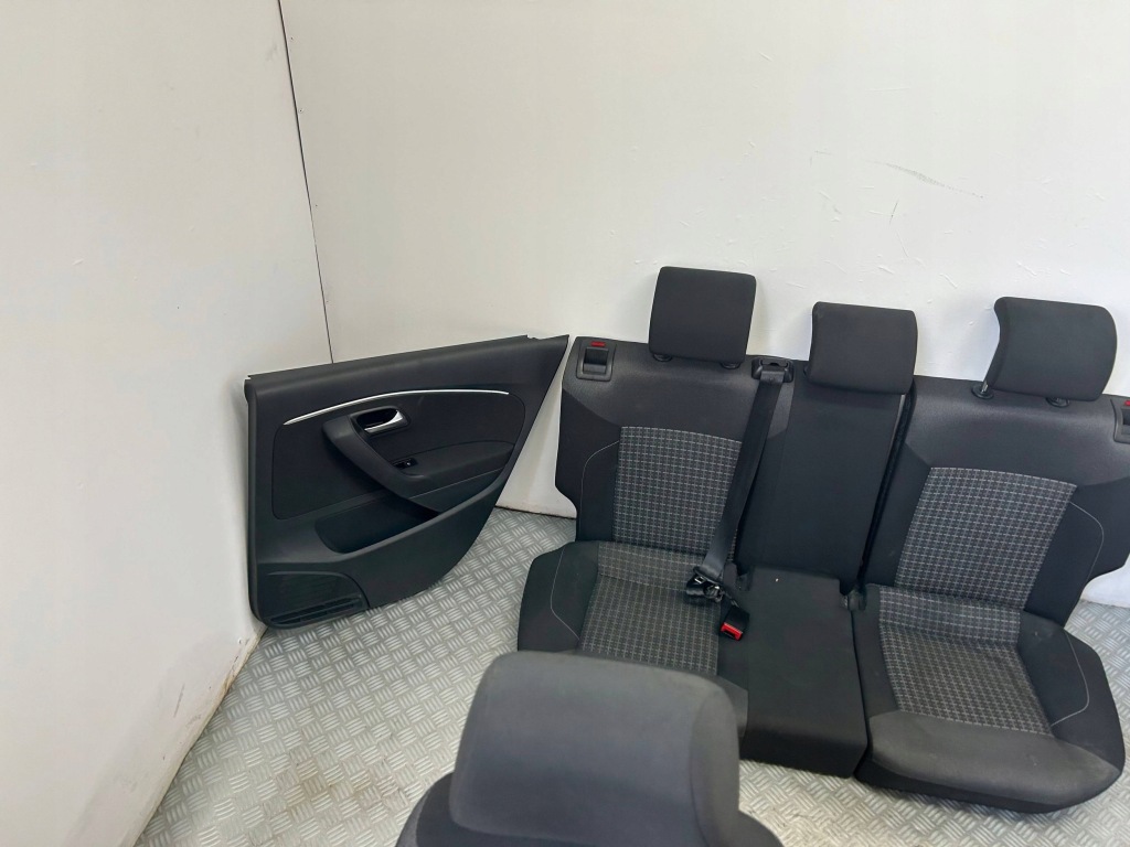 фото №7, Сиденье сиденья заднее сиденье обшивки комплект vw polo v 6r 6c 09-17 5d hb idealne!!