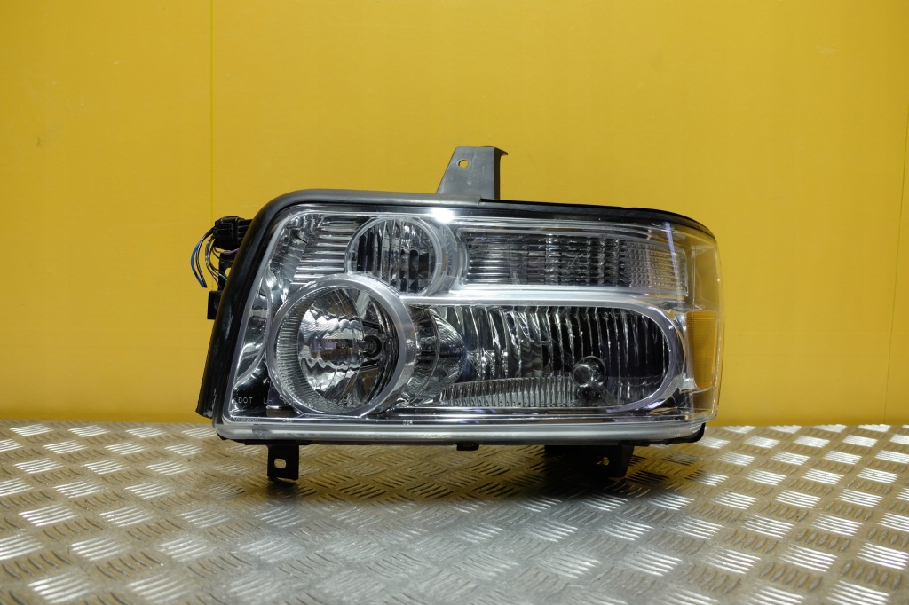 фото №1, Infiniti qx56 qx80 2004-2010 фара лампа ксенон l usa
