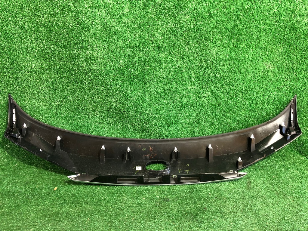 фото №7, Накладка крышки lexus rx iv