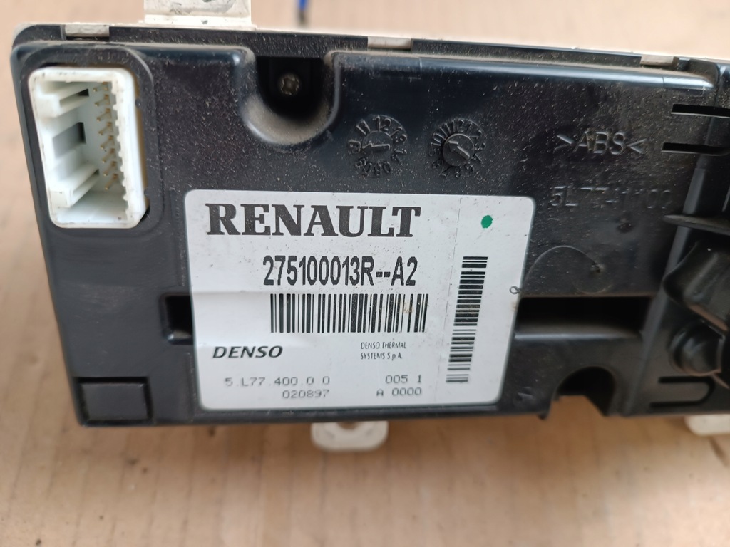 фото №3, Панель кондиционера renault master iii