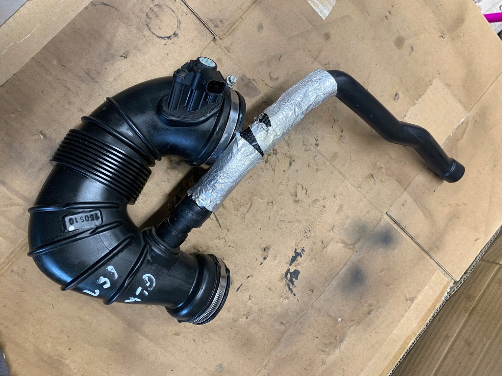 фото №1, Труба турбины впуск воздуха mercedes glk 2.2