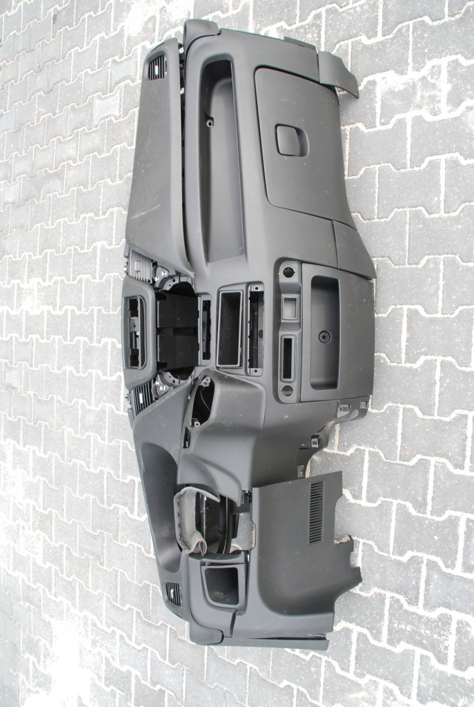 фото №1, Iveco daily 14-17 панель приладів консоль панель приладів новий model