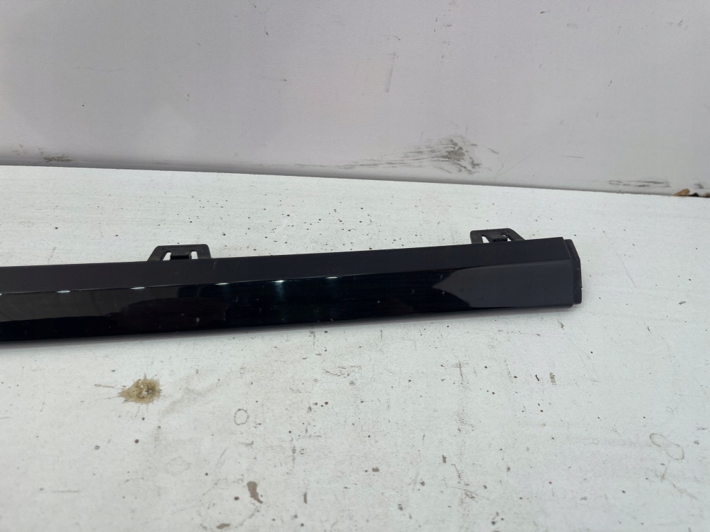 фото №6, Mercedes glc a253 x253 amg молдинг нижняя бампера czarna a2538854300