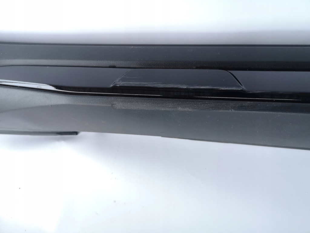 фото №16, Mercedes gla w156 amg- молдинг порог правая