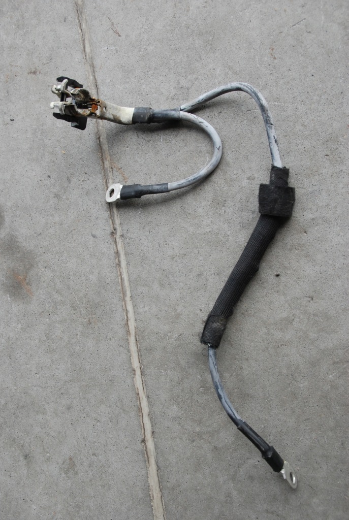 фото №2, Peugeot 5008 i клема плюсова