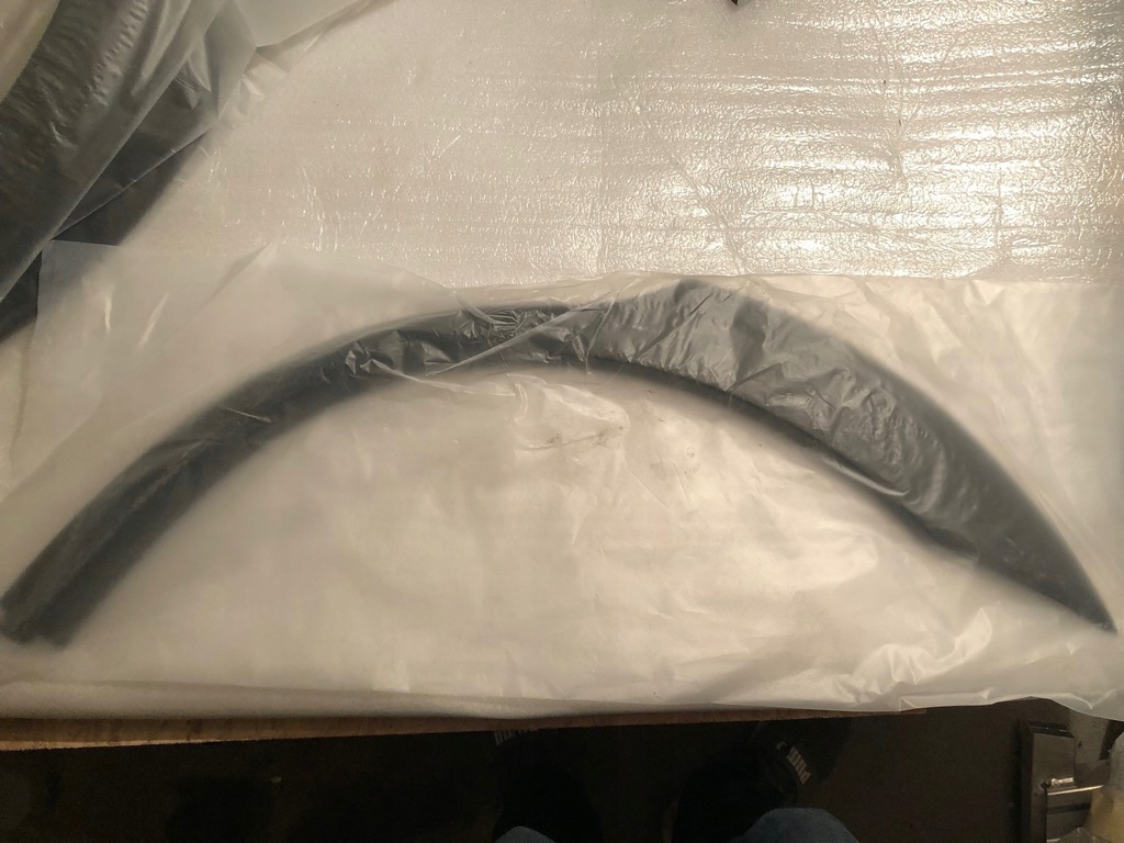 фото №1, Subaru outback молдинг крила передній e2017al008