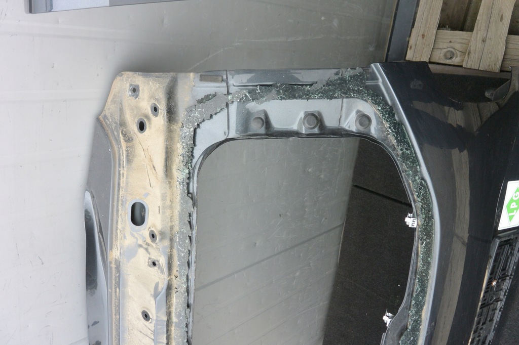 фото №10, Dacia duster ii lift крышка багажника багажника задняя 21-