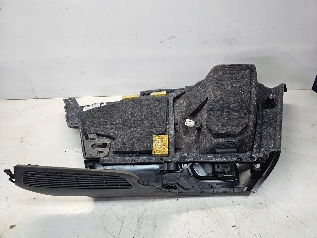 фото №5, Обшивка багажника правый audi q5 8r 8r0863880l