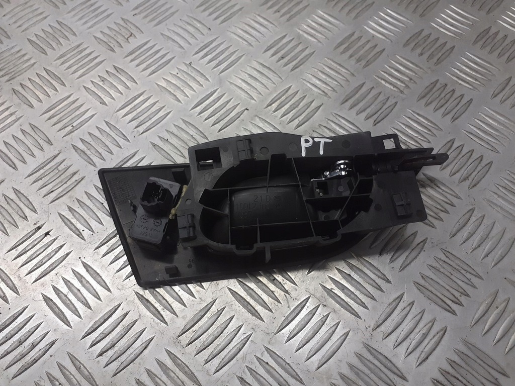 фото №2, Ручка правая задняя внутренняя peugeot 407