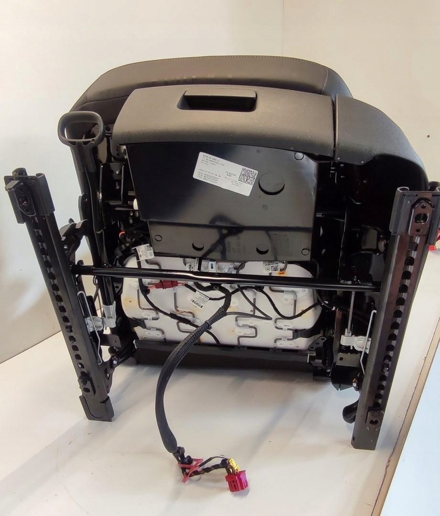 фото №12, Vw tiguan ii сиденья заднее сиденье r-line подогрев