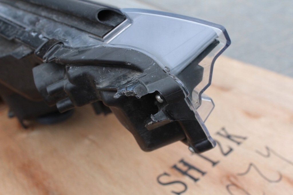 фото №7, Фара лампа передняя левая chr europa