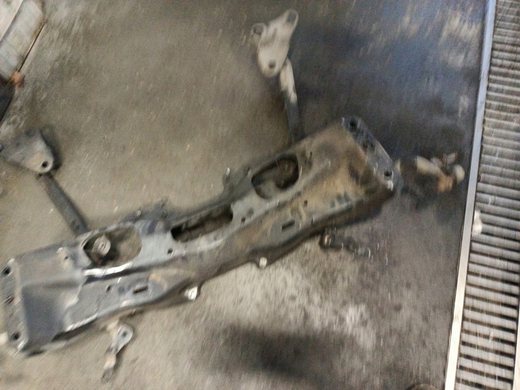 фото №8, Подрамник перед подвеска subaru forester iv sj