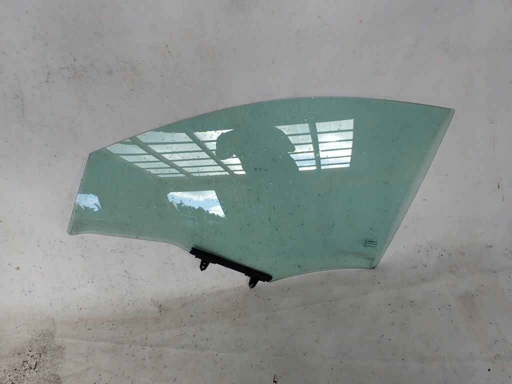 фото №1, Renault kadjar стекло дверь передних левых перед 15r.