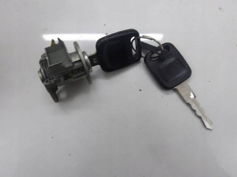 фото №1, Audi 100 s4 c4 4a цилиндр замка с 2 ключами