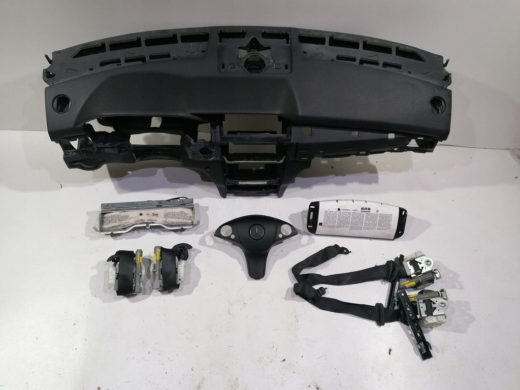 фото №1, Mercedes glk x 204 przed lift приборная панель подушка безопасности ремни