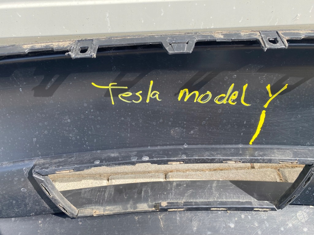 фото №11, Спойлер задній бампера задня tesla model y 20-24 eu