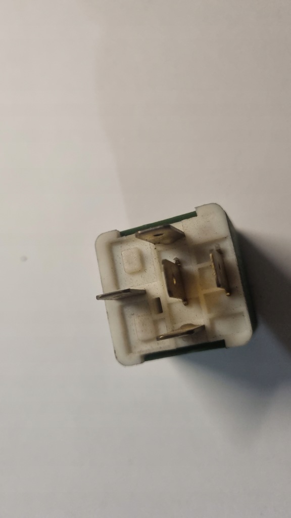 фото №8, Реле volvo 850 9162250