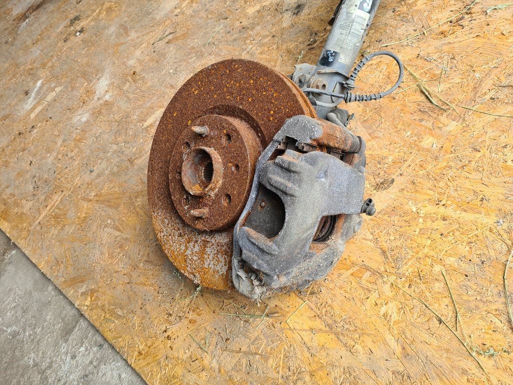 фото №2, Поворотный кулак mcperson alfa romeo mito правый перед