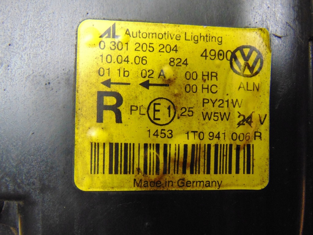 фото №16, Лампа правая перед vw touran 1t0941006r europa