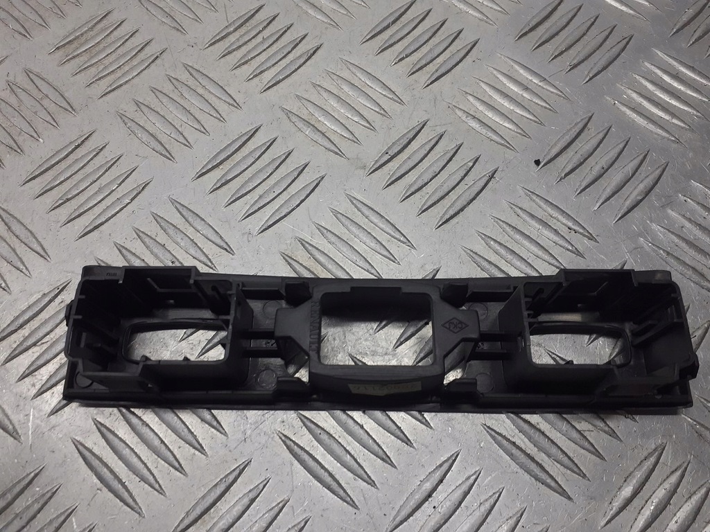 фото №3, Рамка przełancnikow renault thalia ii 1.4 8200700734