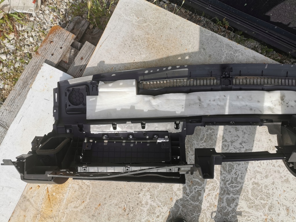 Nissan navara d40 pathfinder панель  приборная панель подушка безопасности пассажира европа Киев