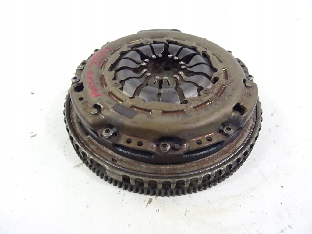 фото №12, Nissan pulsar 1.2 dig сцепление комплект 123104345r 301013644r 302100495r