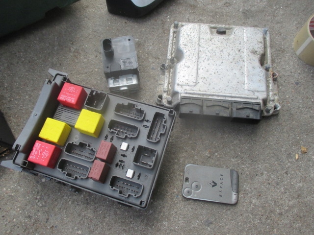 фото №1, Espace 4 iv 2.2 dci бортовой компьютер иммобилайзер карта набор