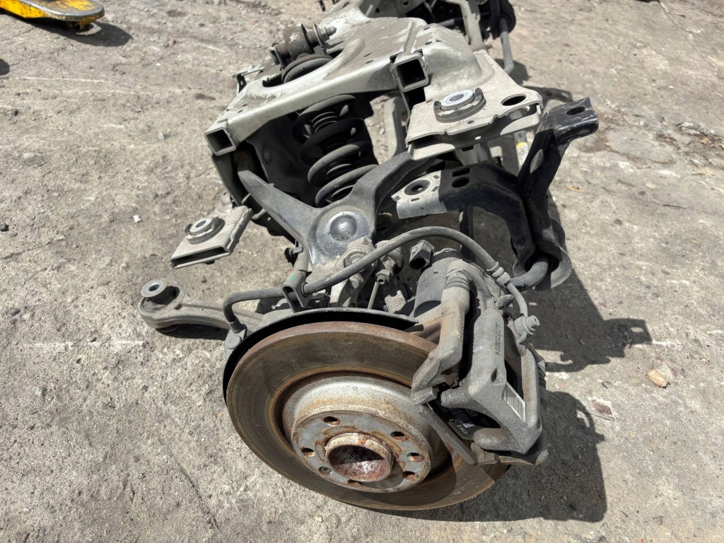 Балка подвеска задний  задняя комплектная peugeot 508 ii hybrid 1.6 thp с Разборки