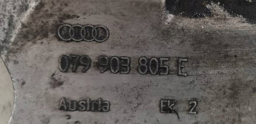 фото №7, Audi s4 b6 4.2 v8 bbk bat кронштейн генератора