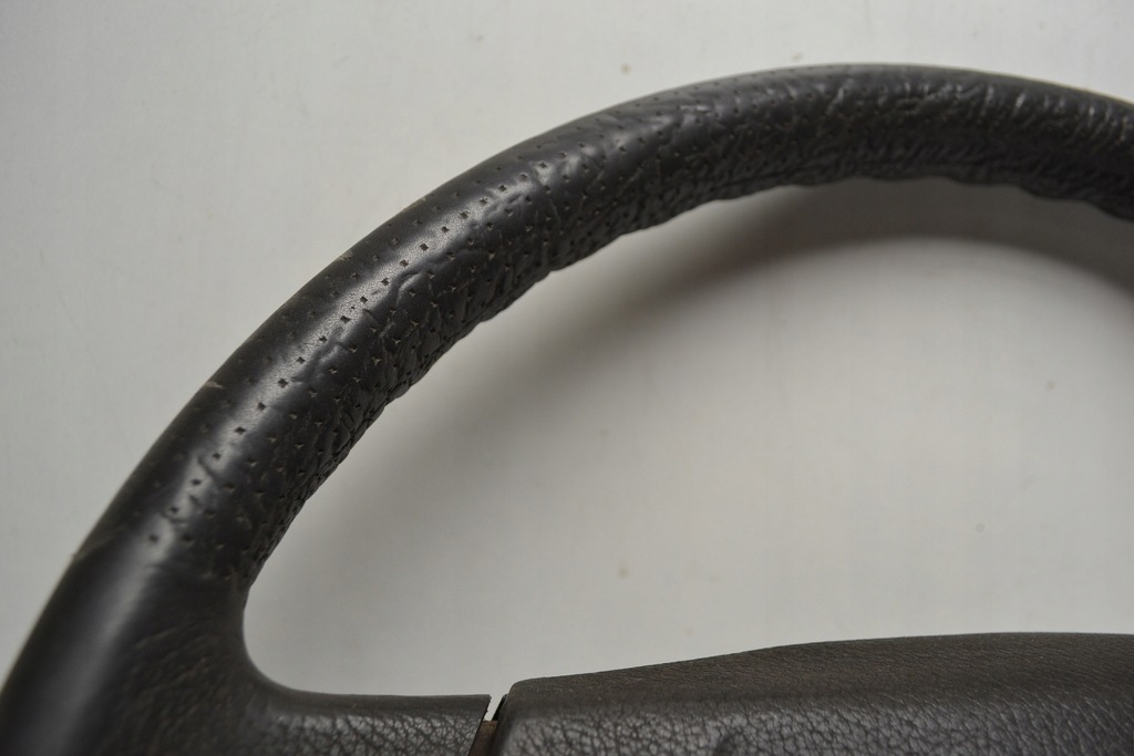 фото №5, Mercedes w116 w115 w123 r107 воздуховод колесо поворот.