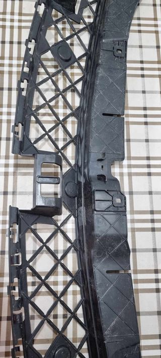 фото №9, Pas верхний кронштейн бампера mercedes a177